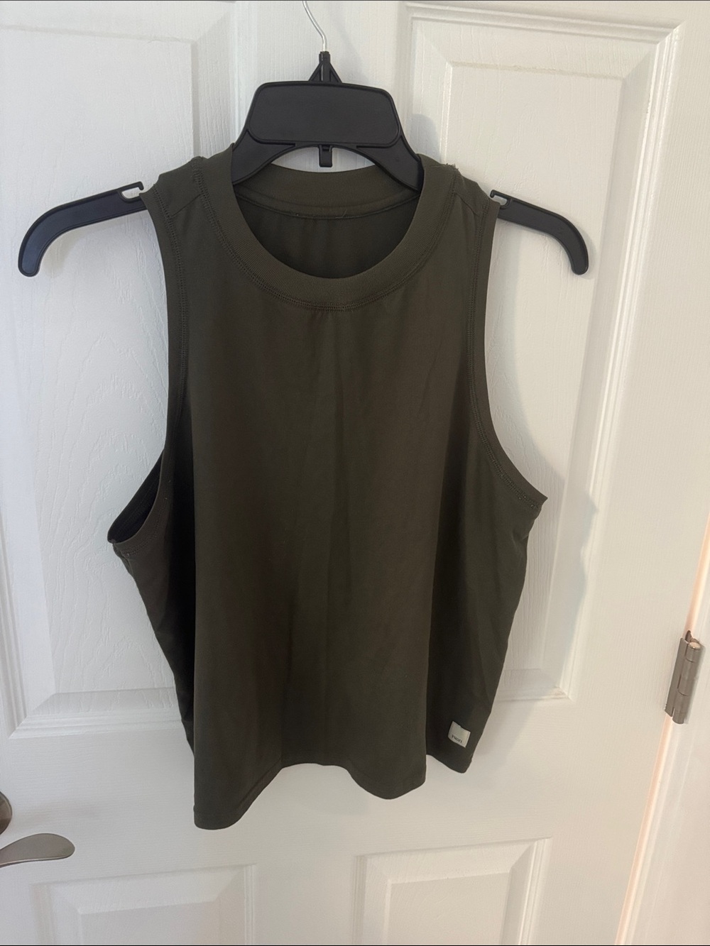 Women’s Vuori energy tank top green M